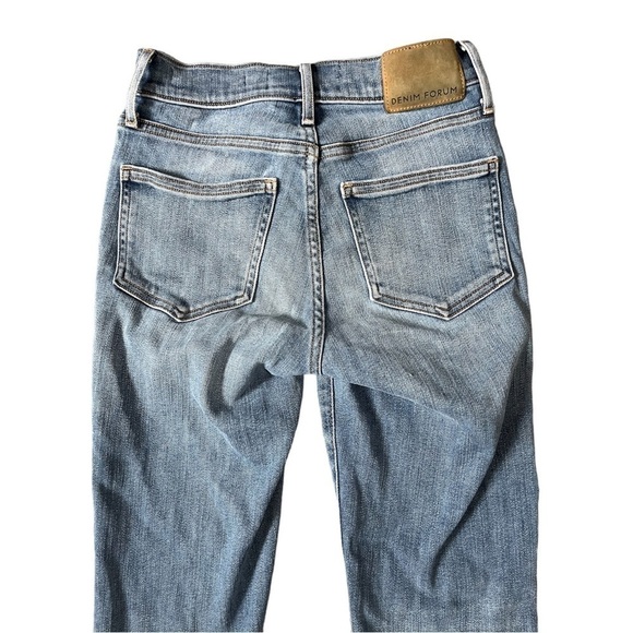 Aritzia Denim Forum Nico Mid Rise Skinny Raw Hem Crop Jeans - Picture 7 of 8